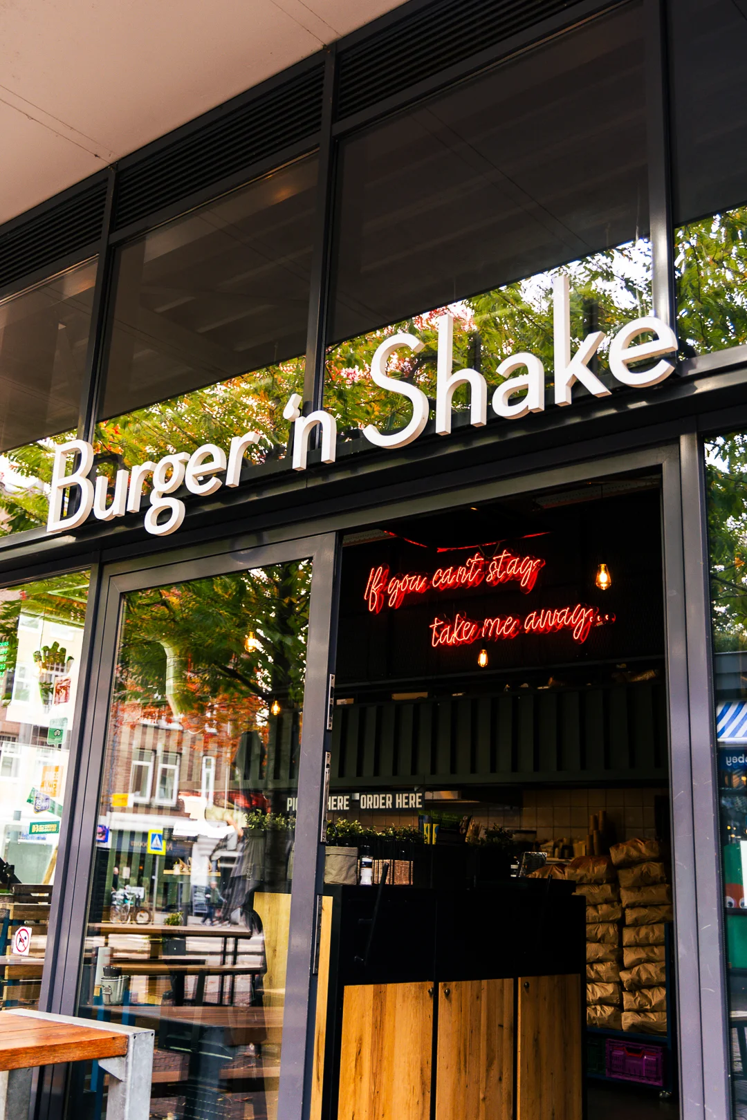 Burger n Shake fresh burger close-up photography